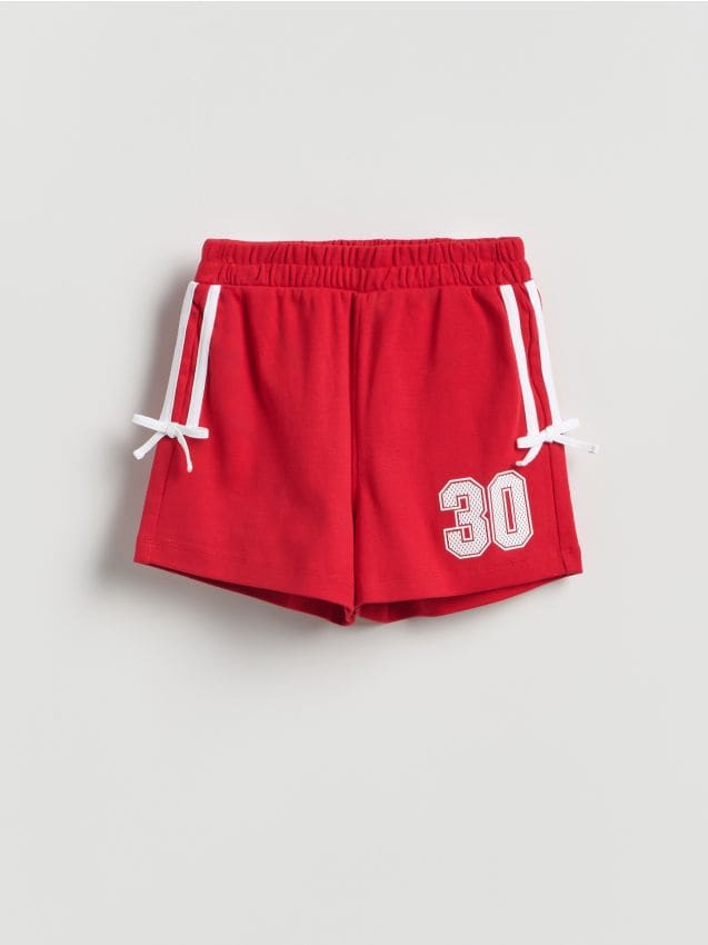 Reserved - Szorty z nadrukiem - czerwony