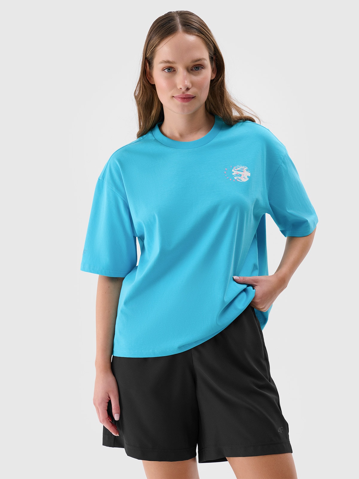 4F T-shirt oversize z nadrukiem damski - turkusowy XS