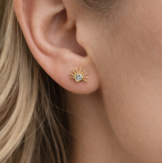 Srebrne kolczyki z cyrkonią , eleganckie sztyfty, kolczyki słońce