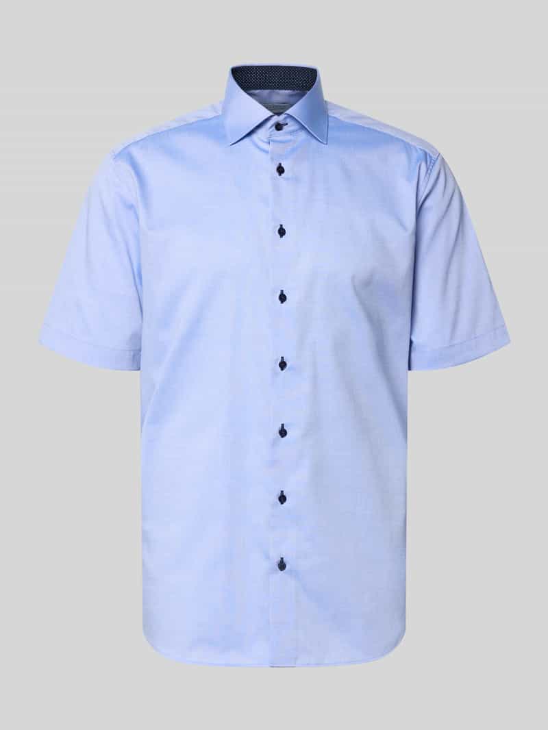 Koszula biznesowa o kroju regular fit z bawełny z kołnierzykiem typu kent