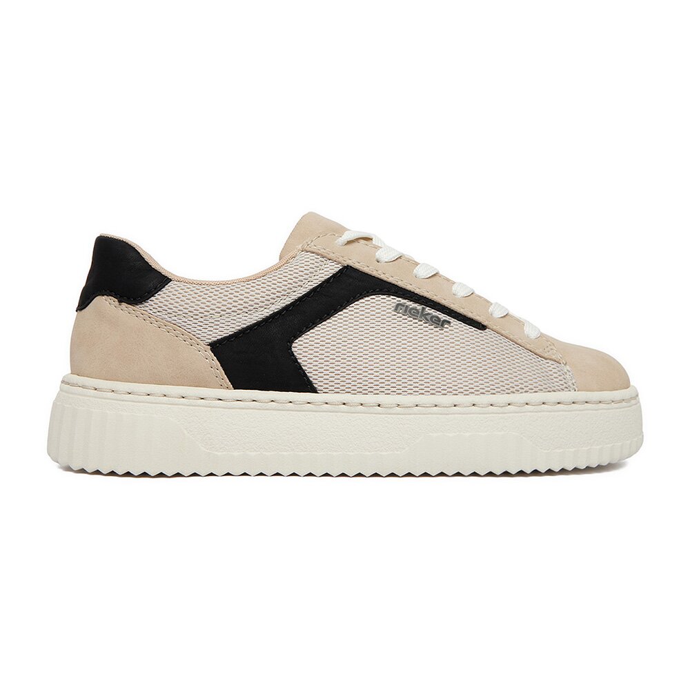 Sneakersy