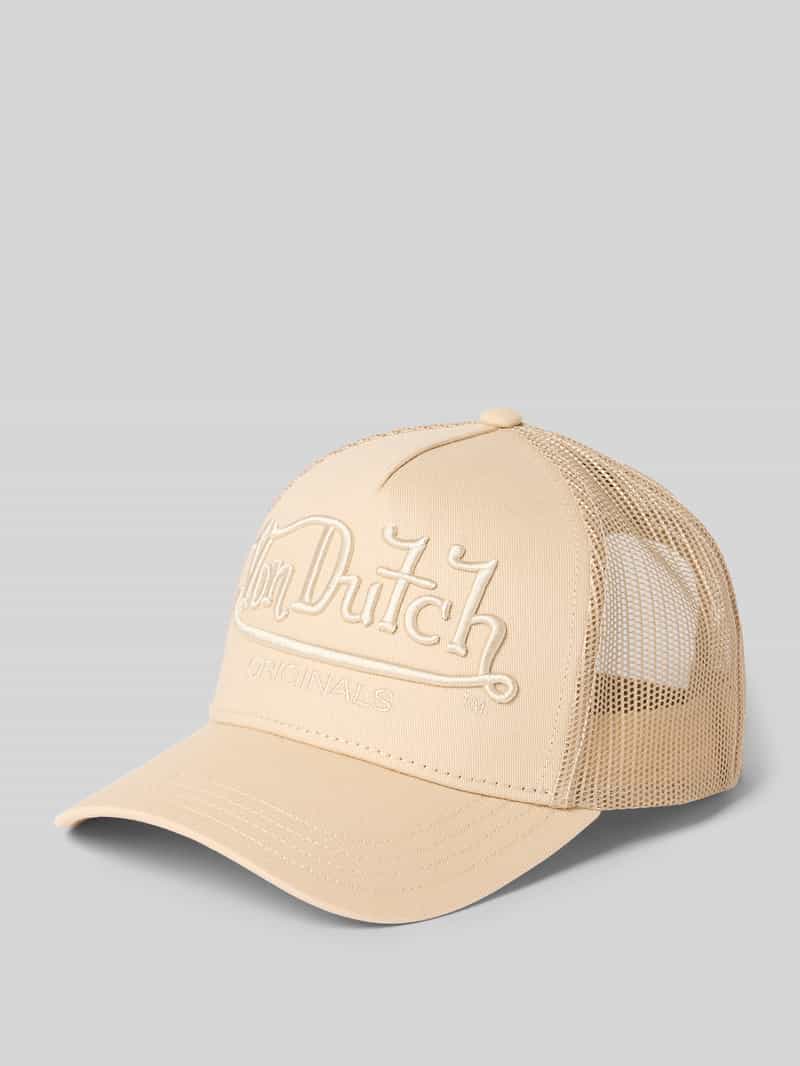 Czapka z daszkiem trucker z wyhaftowanym logo