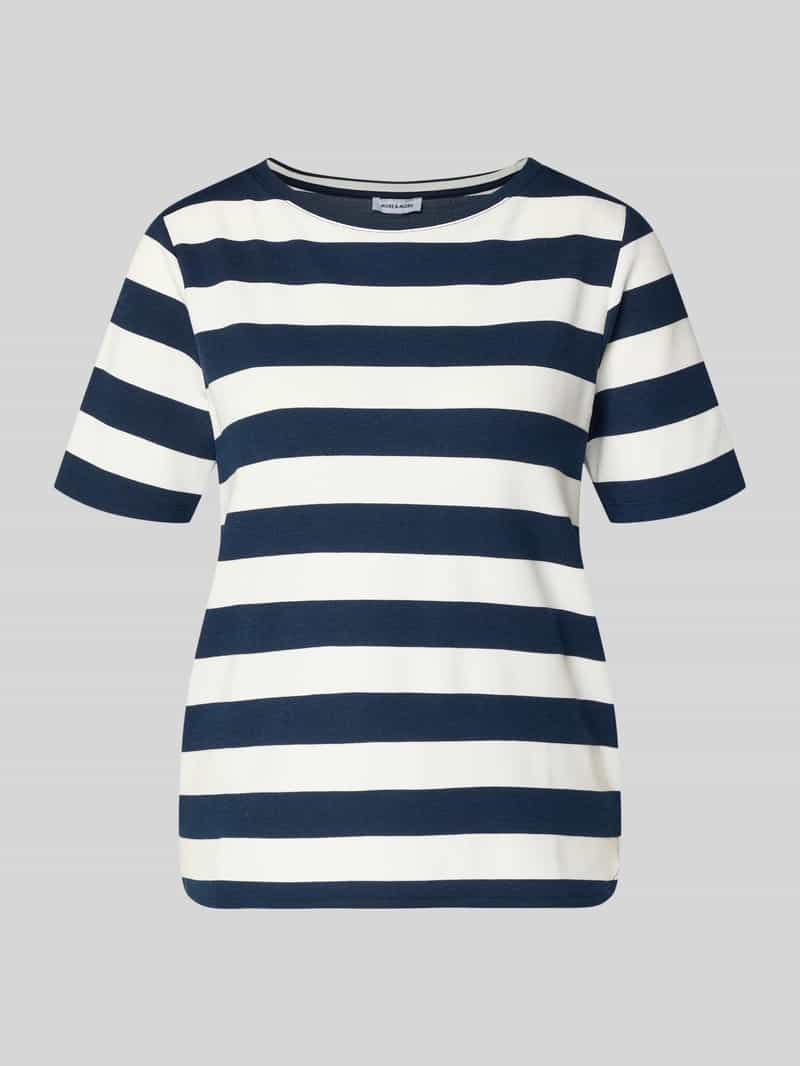 t-shirt z dodatkiem wiskozy i okrągłym dekoltem