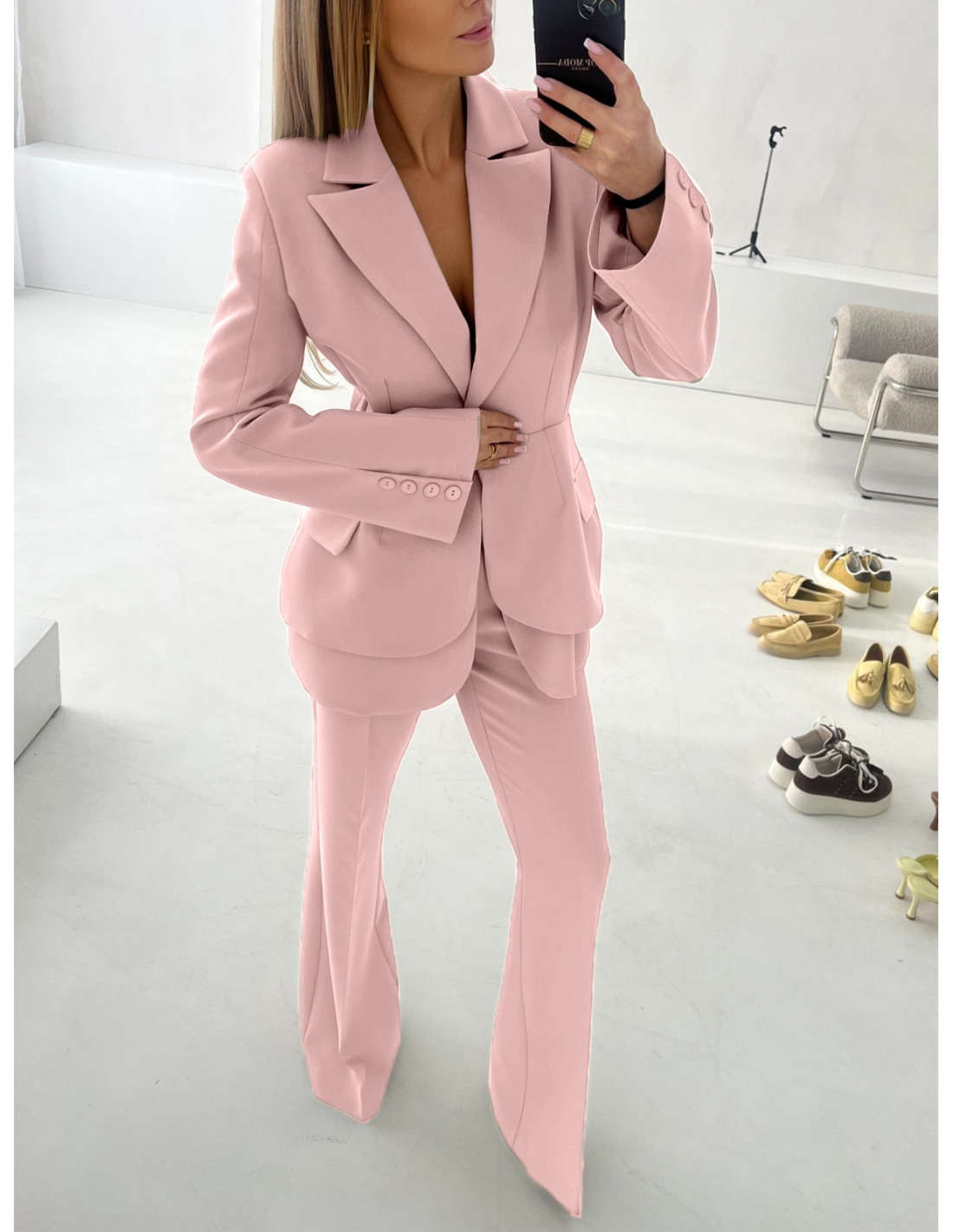 Eleganckie spodnie z kantem z wiskozy DONY - brudny róż