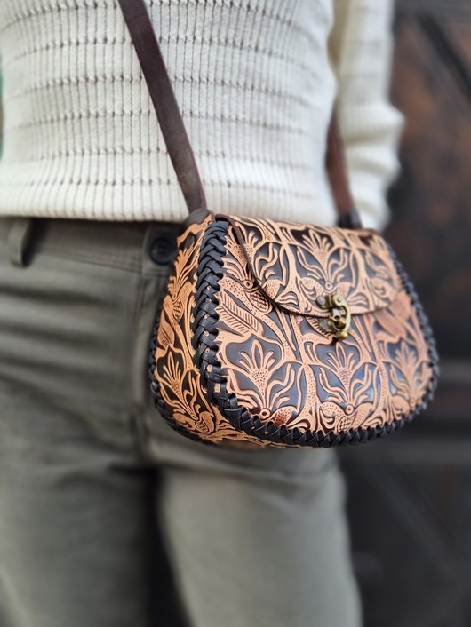 Torebka skórzana Julia beżowa kwiaty ręcznie robiona