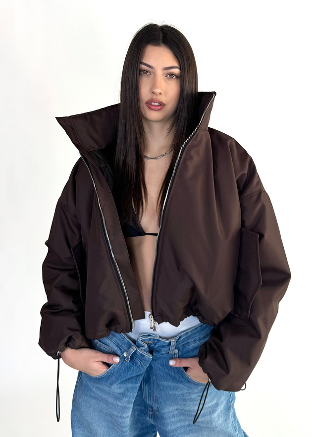 Krótka kurtka typu bomber praline