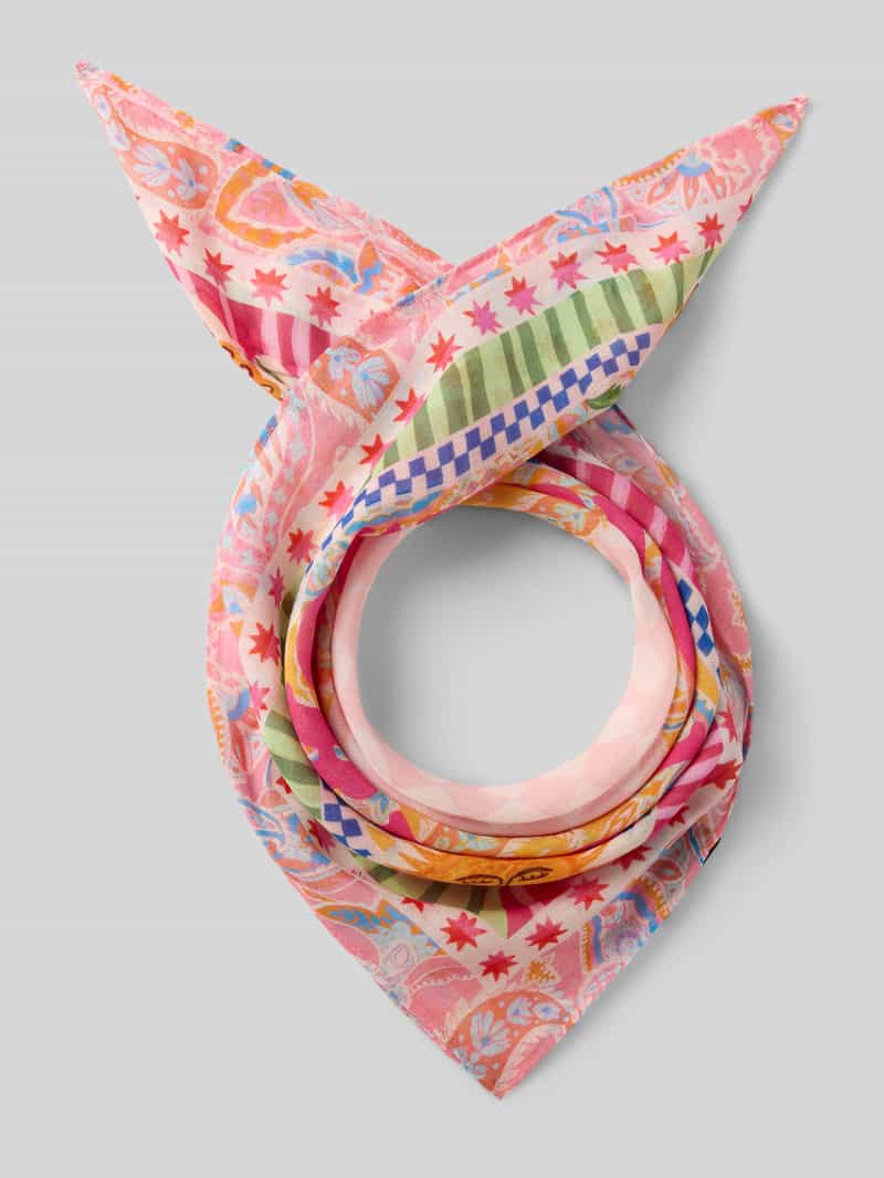 Bandana z kwiatowym nadrukiem na całej powierzchni