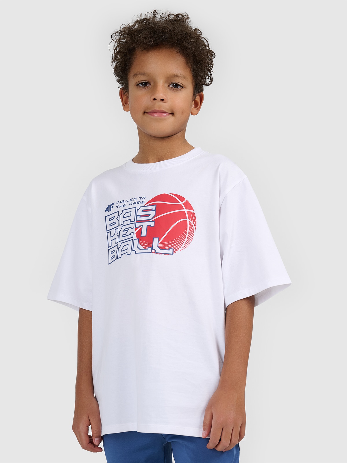 4F T-shirt loose z nadrukiem chłopięcy - biały 122/128 (6-8 lat)