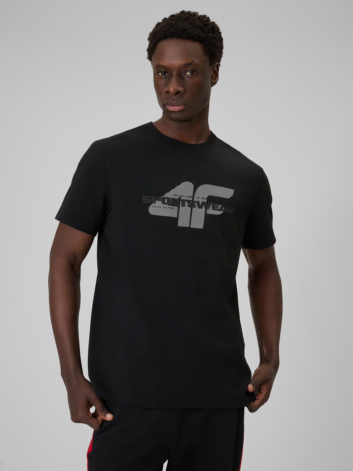 4F T-shirt regular z nadrukiem męski - czarny XL