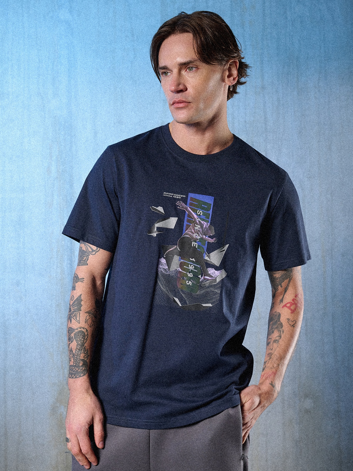 4F T-shirt regular z nadrukiem męski - granatowa XXL