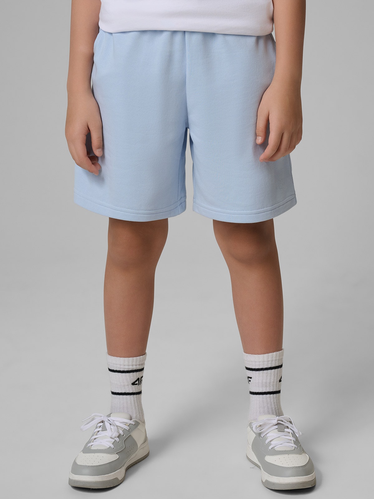 4F Spodenki dresowe chłopięce - niebieskie 164 (13-14 lat)