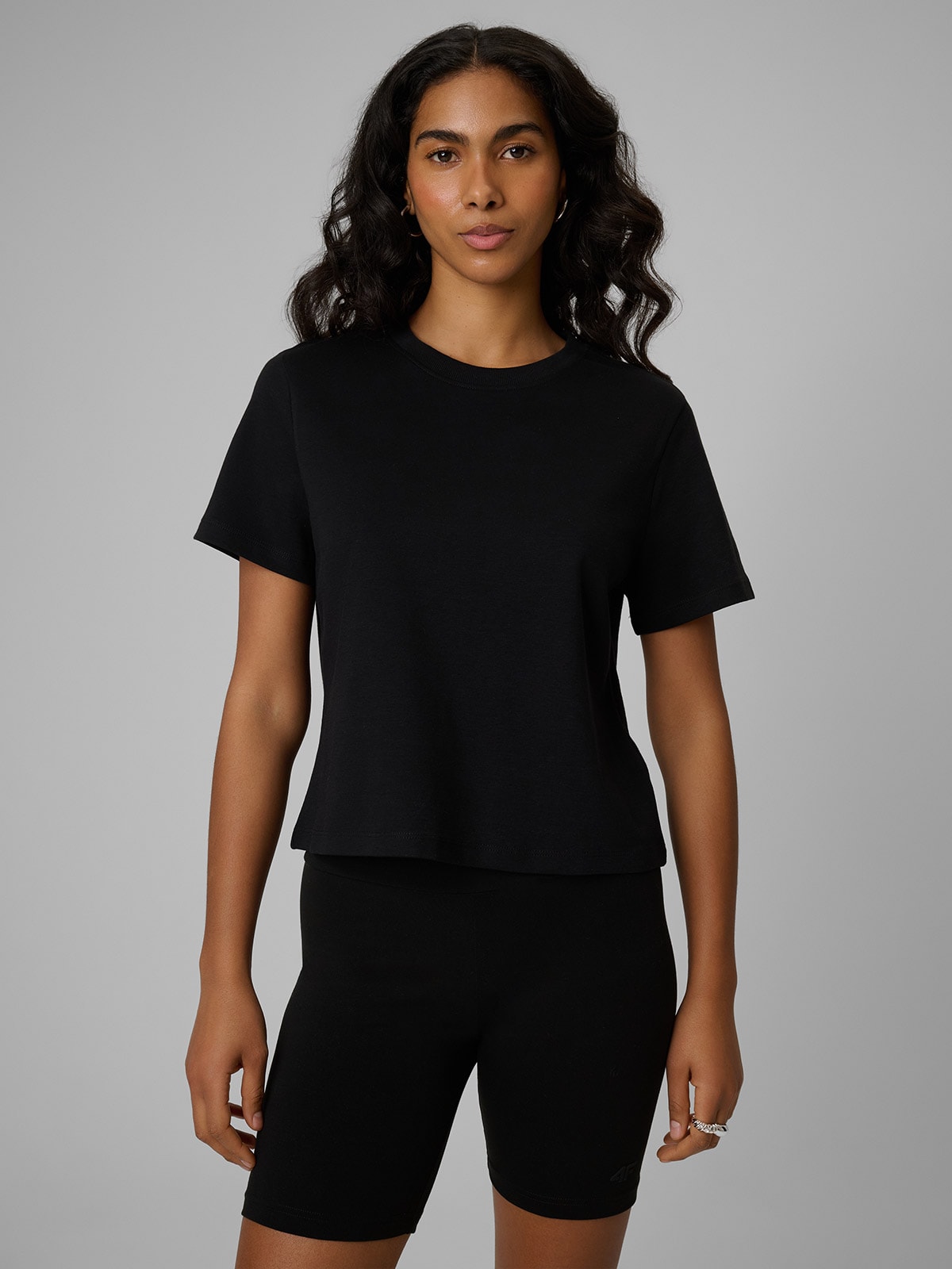 4F T-shirt regular gładki damski - czarny XXL