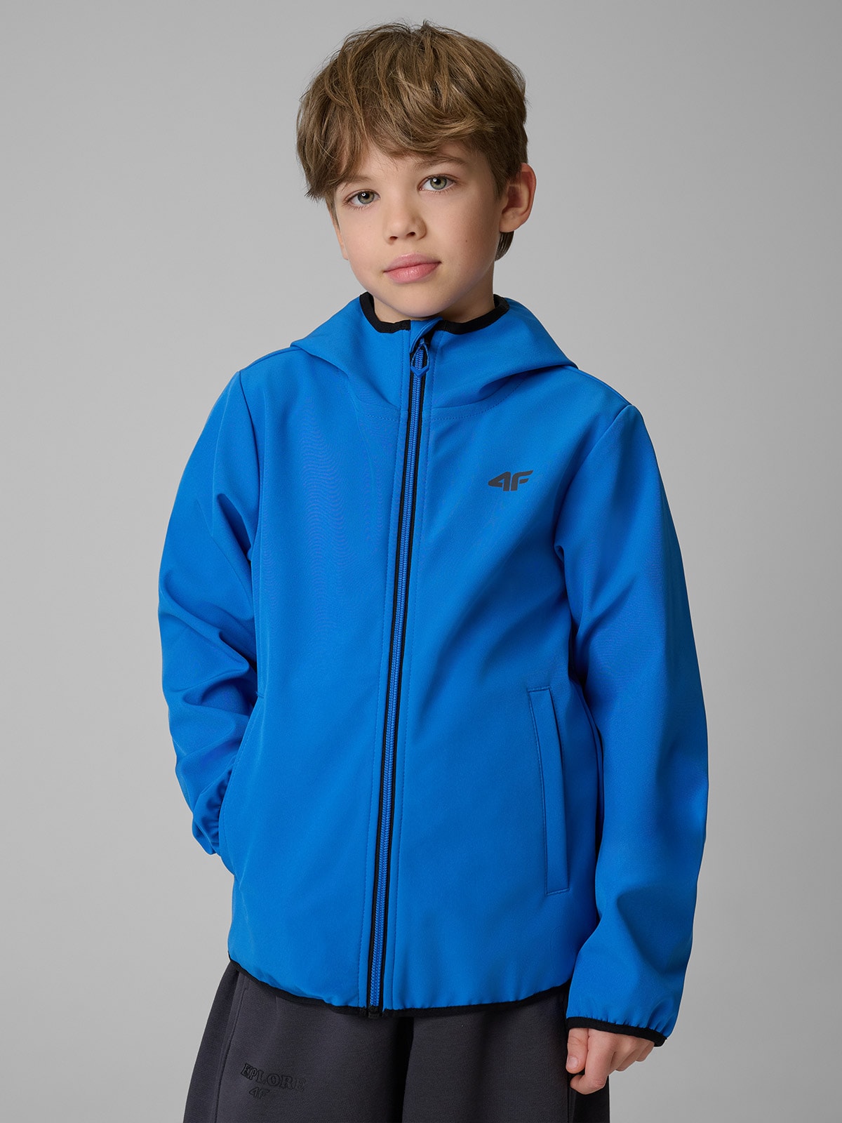 4F Kurtka softshell wiatroodporna membrana 5000 chłopięca - niebieska 164 (13-14 lat)