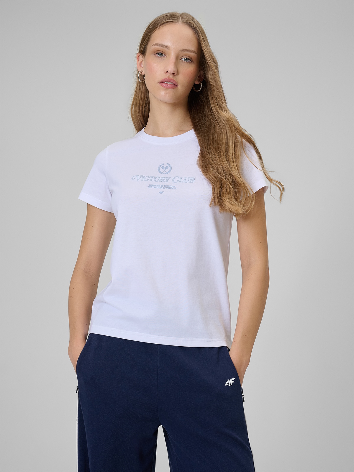 4F T-shirt regular z nadrukiem damski - biały XXL