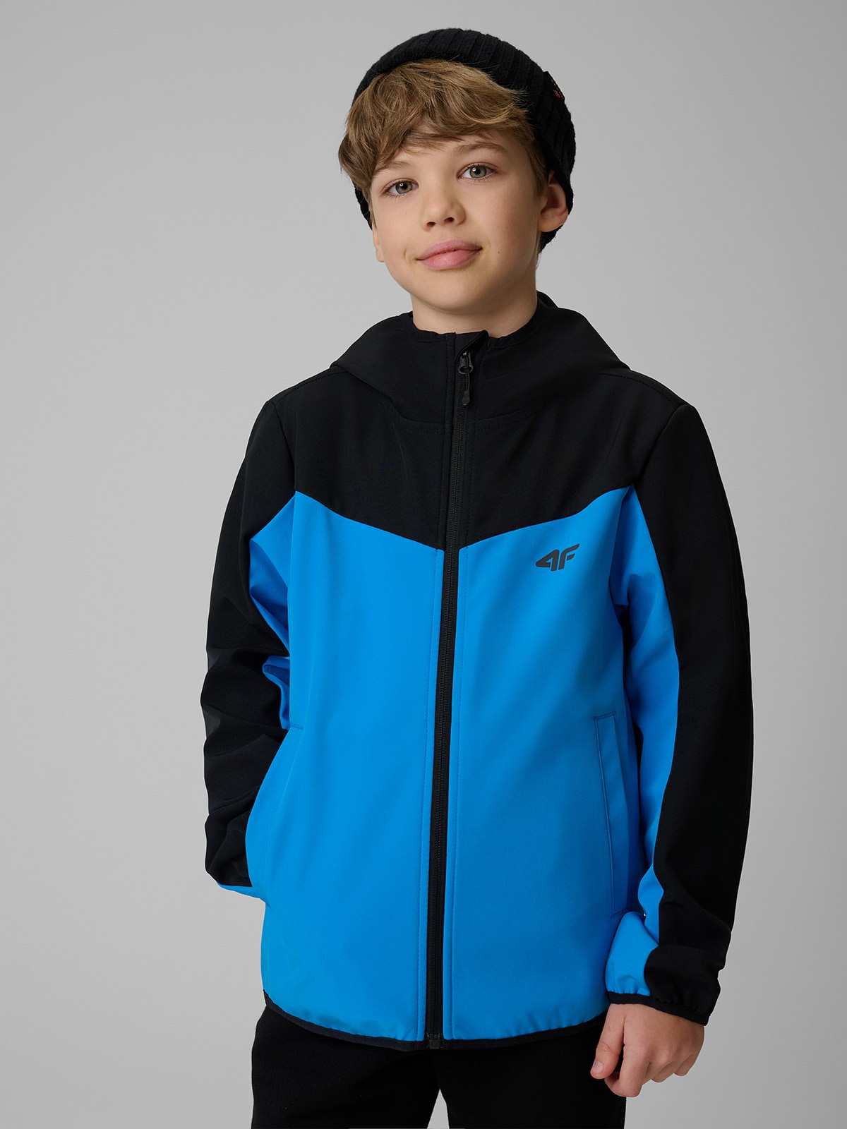 4F Kurtka softshell wiatroodporna membrana 5000 chłopięca - niebieska 164 (13-14 lat)