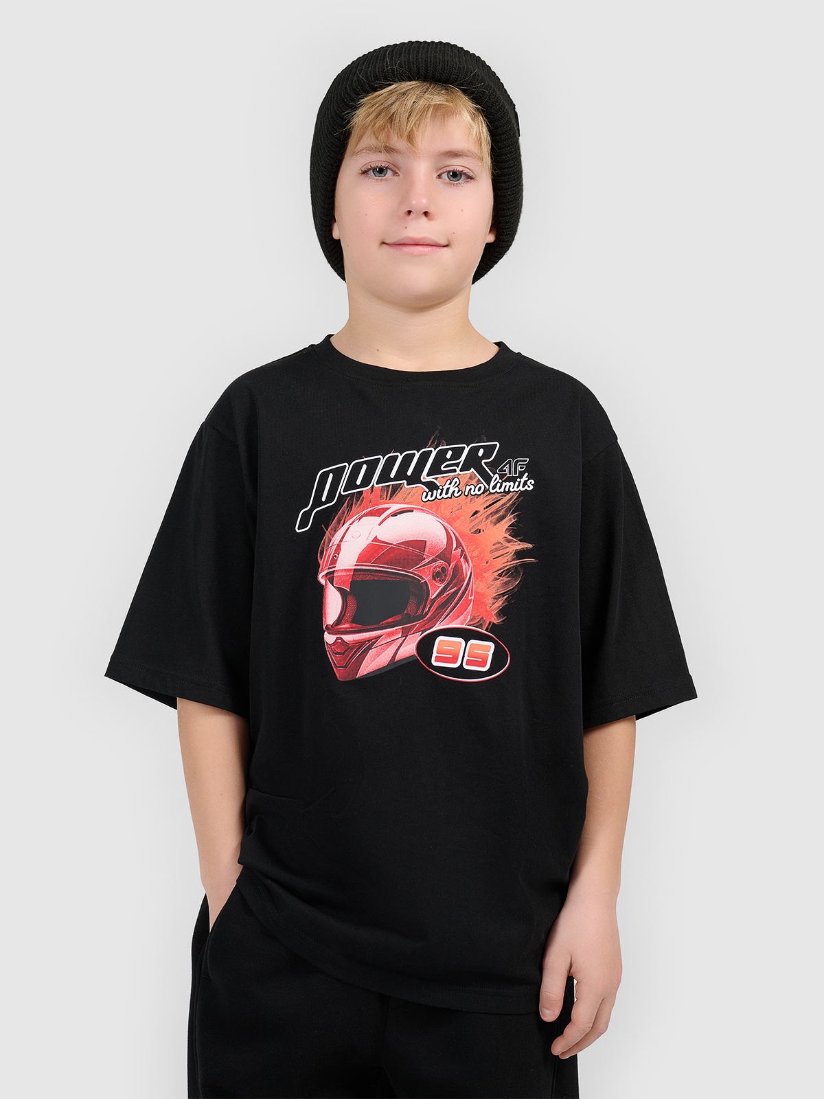 4F T-shirt loose z nadrukiem chłopięcy - czarny 146/152 (10-12 lat)