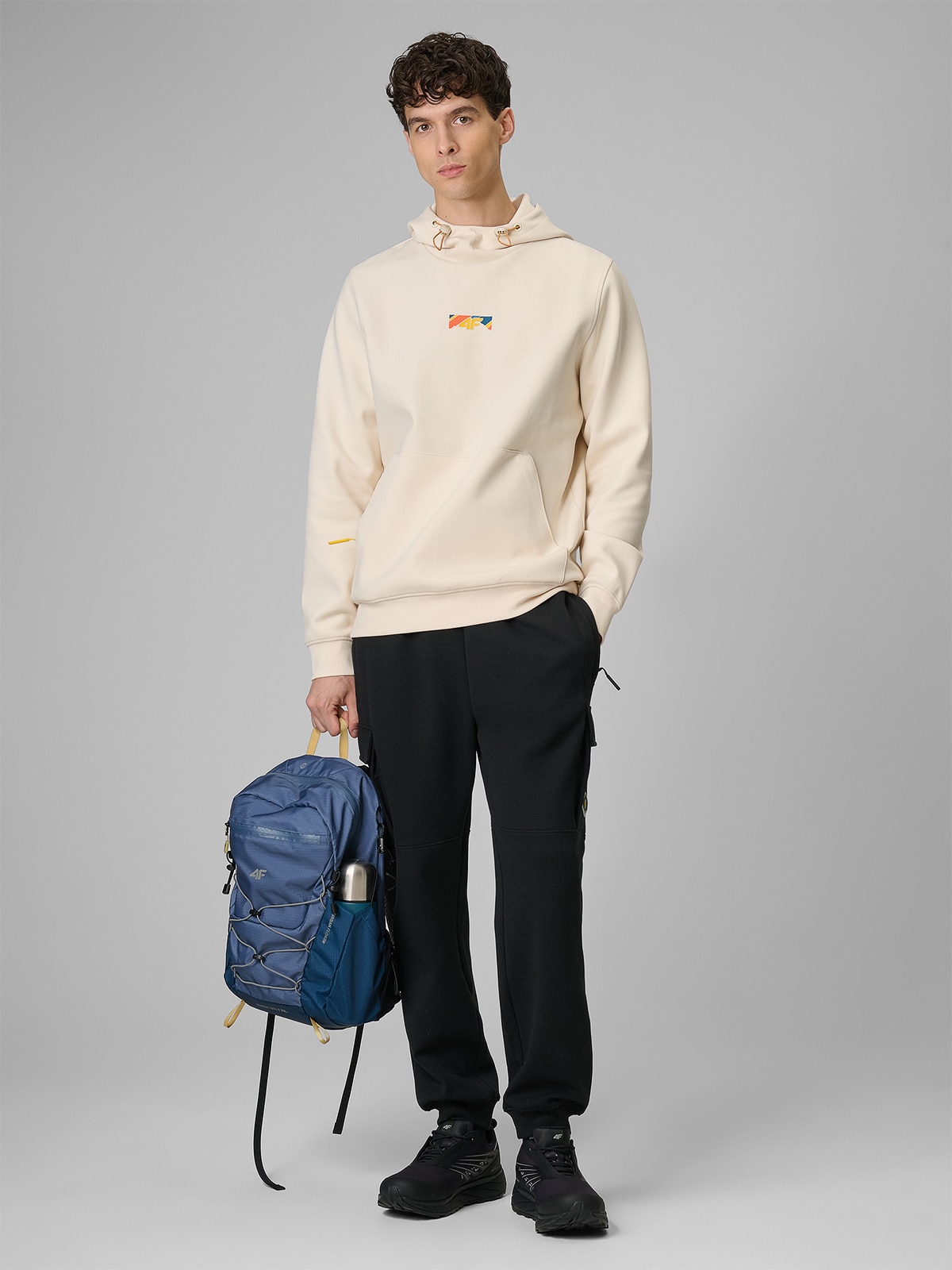 4F Spodnie dresowe cargo męskie - czarne XXL