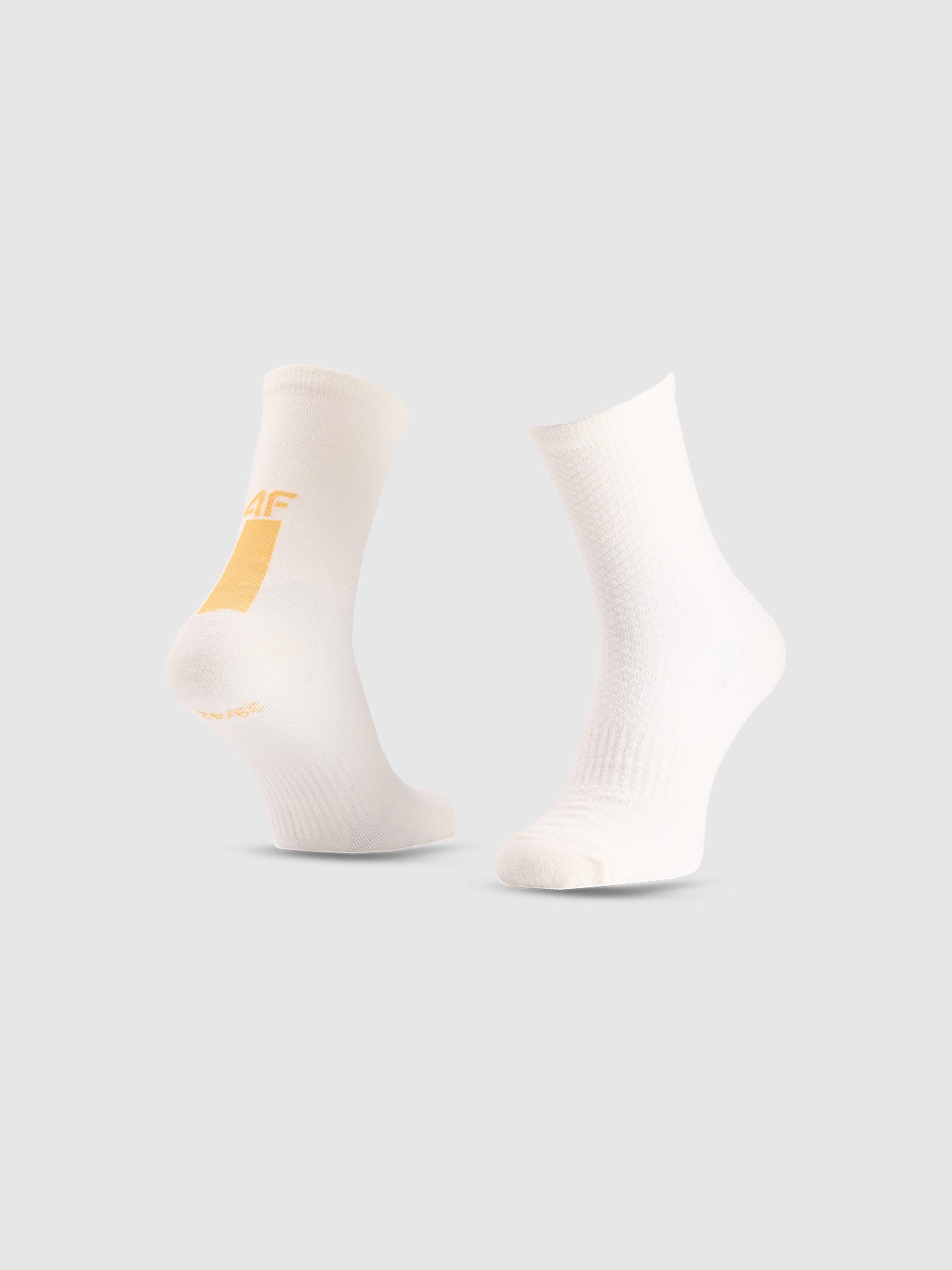 4F Skarpetki trekkingowe za kostkę męskie - białe 43-46