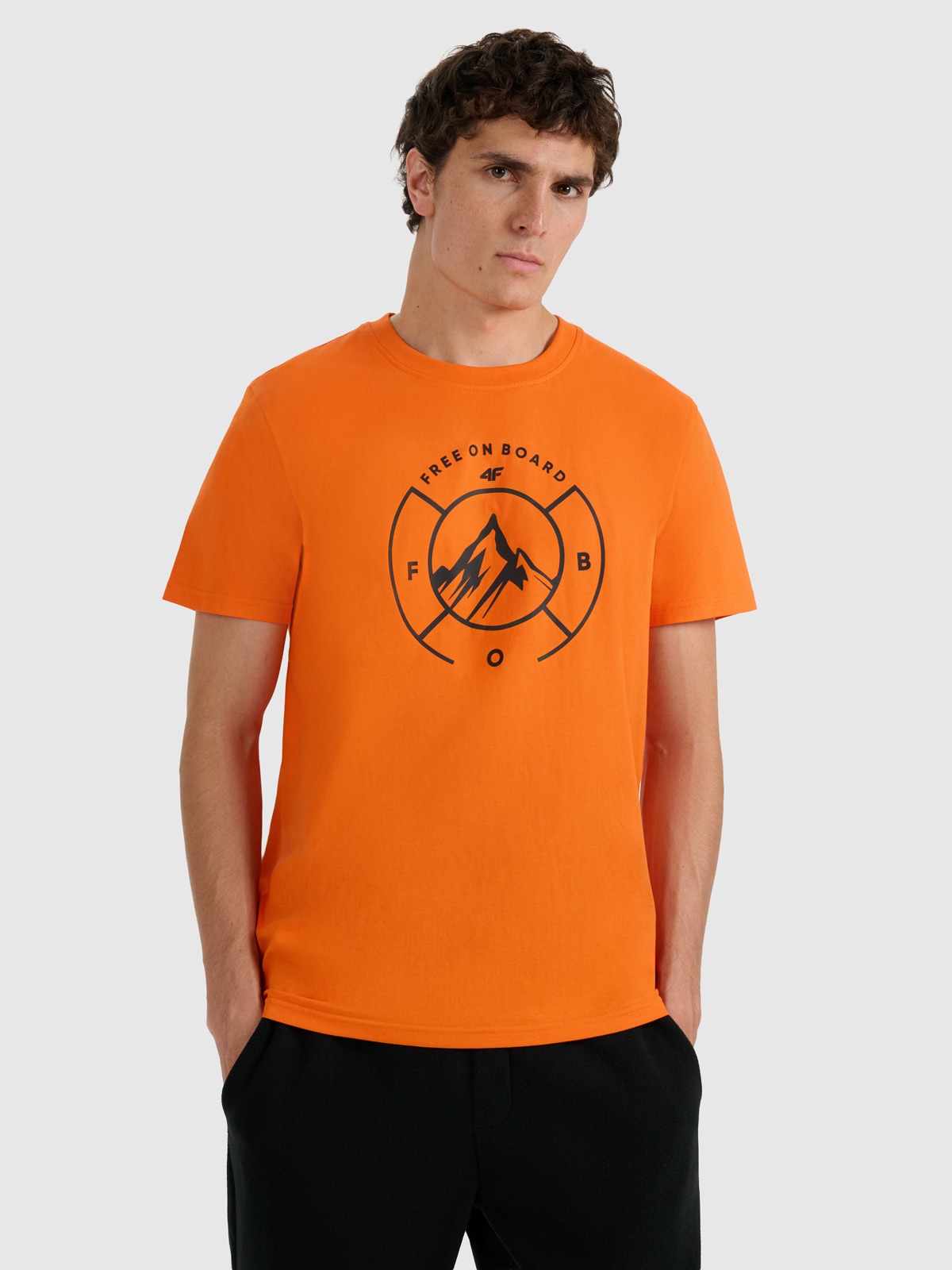 4F T-shirt regular z nadrukiem męski - pomarańczowy XXL