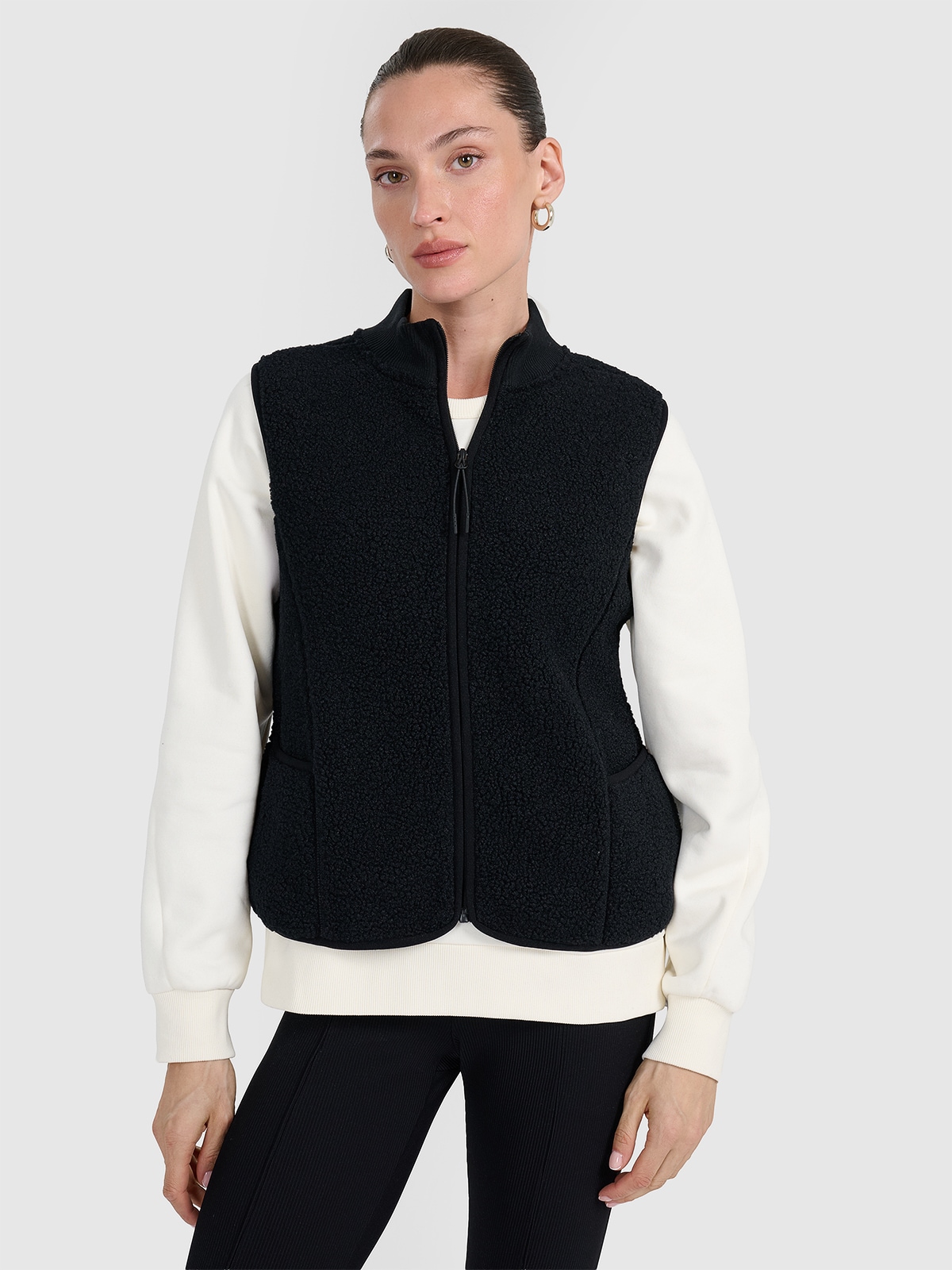 4F Bezrękawnik sherpa damski - czarny XS