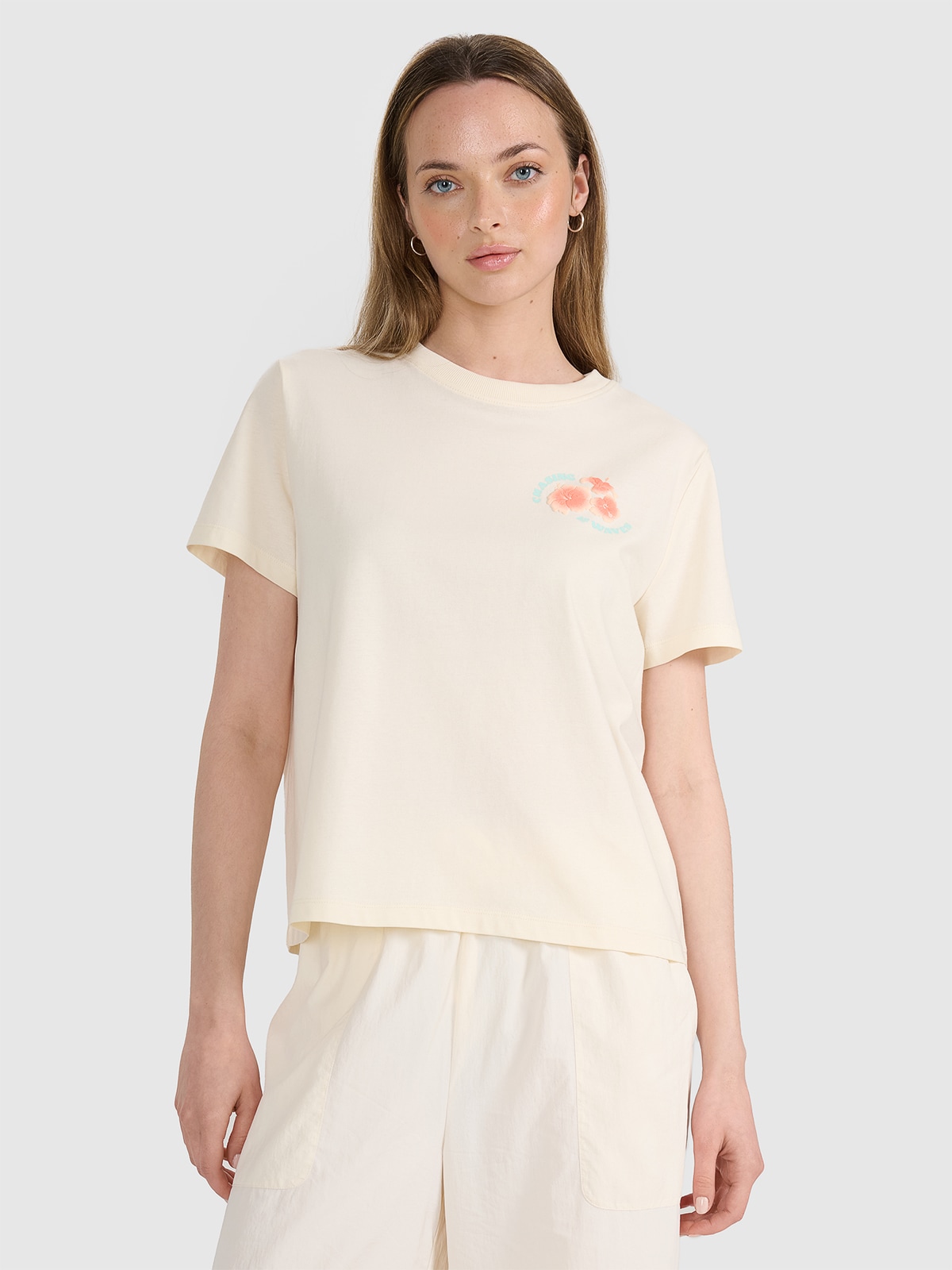 4F T-shirt oversize z nadrukiem damski - beżowy L