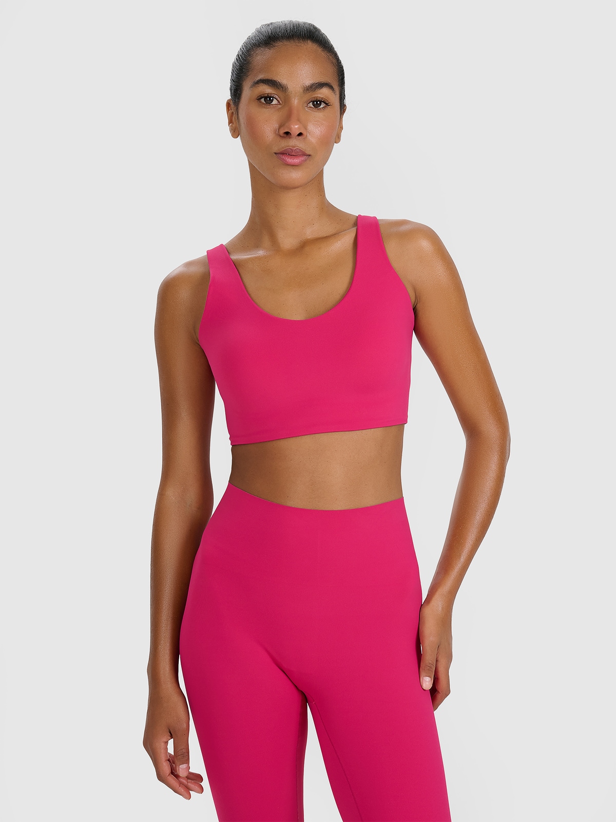 4F Biustonosz treningowy ze średnim wsparciem - różowy L