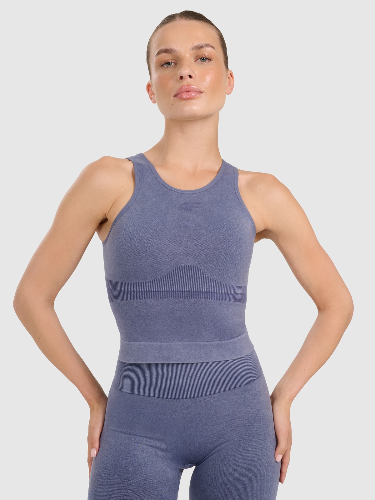 4F Top do jogi i pilatesu slim szybkoschnący damski - granatowy M/L