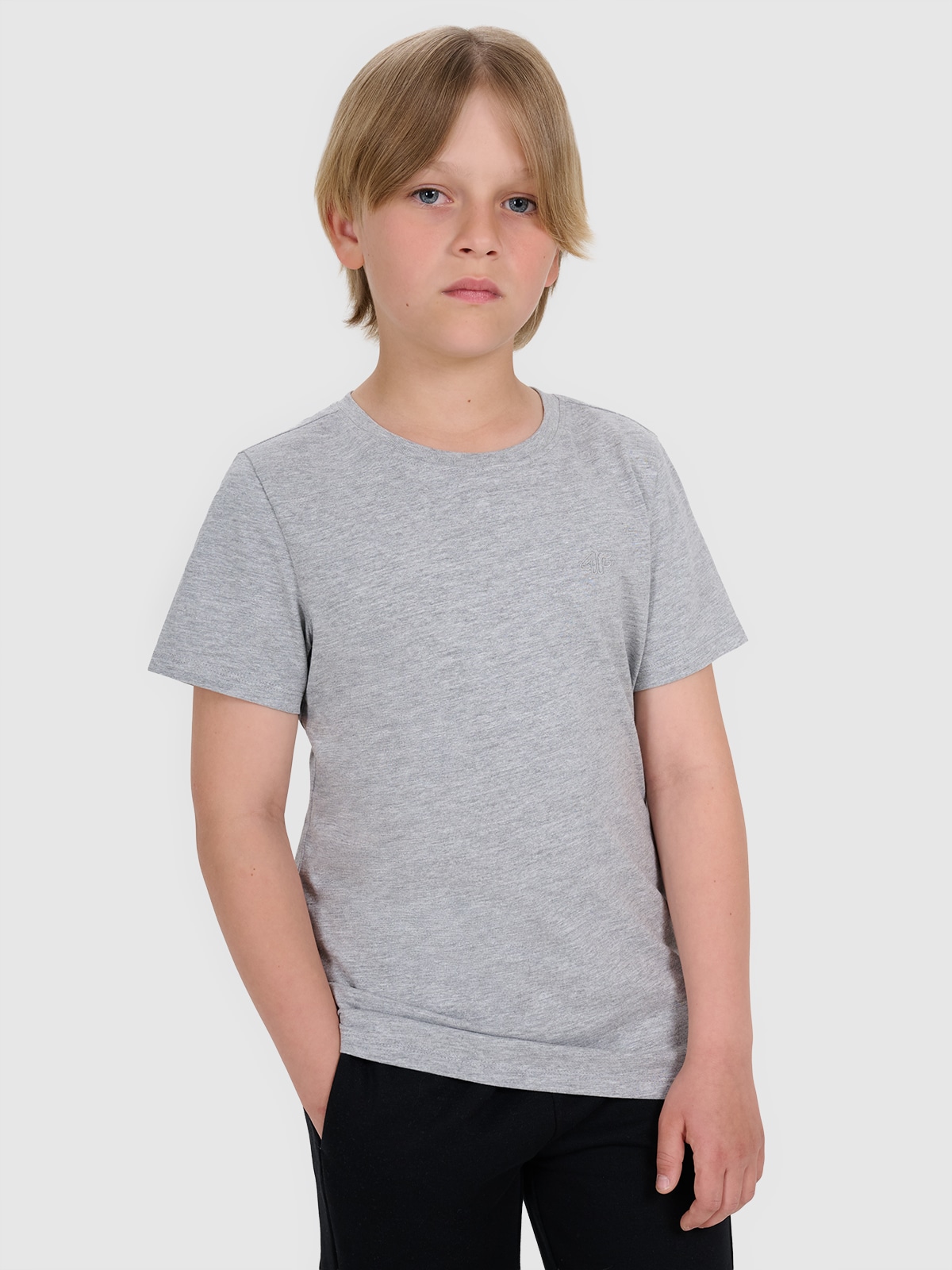 4F T-shirt regular gładki chłopięcy - szary 122 (6-7 lat)