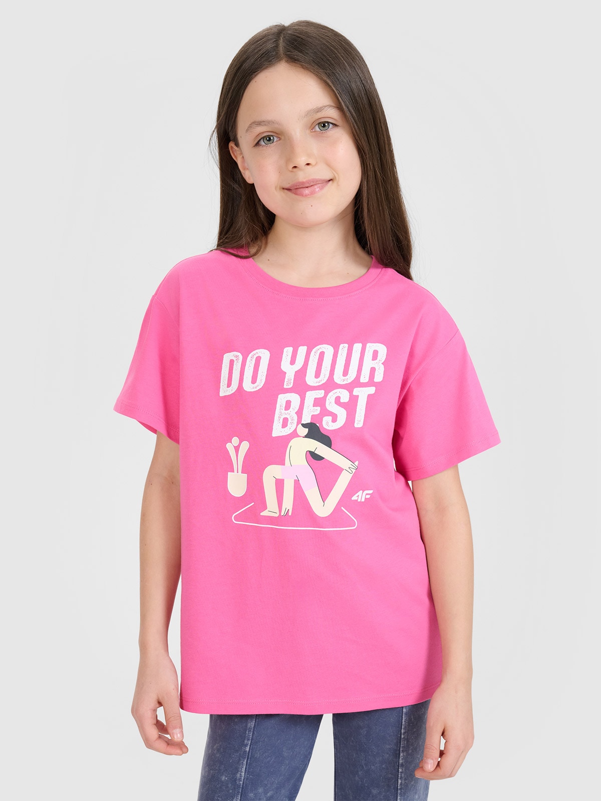 4F T-shirt regular z nadrukiem dziewczęcy - różowy 140 (9-10 lat)