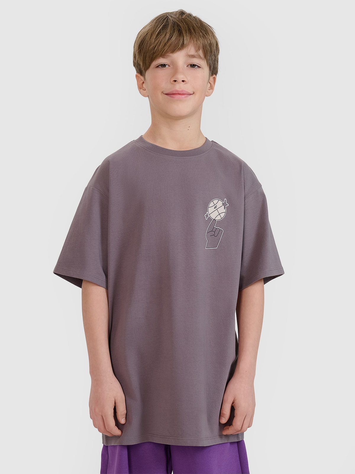 4F T-shirt oversize z nadrukiem chłopięcy - szary 122 (6-7 lat)