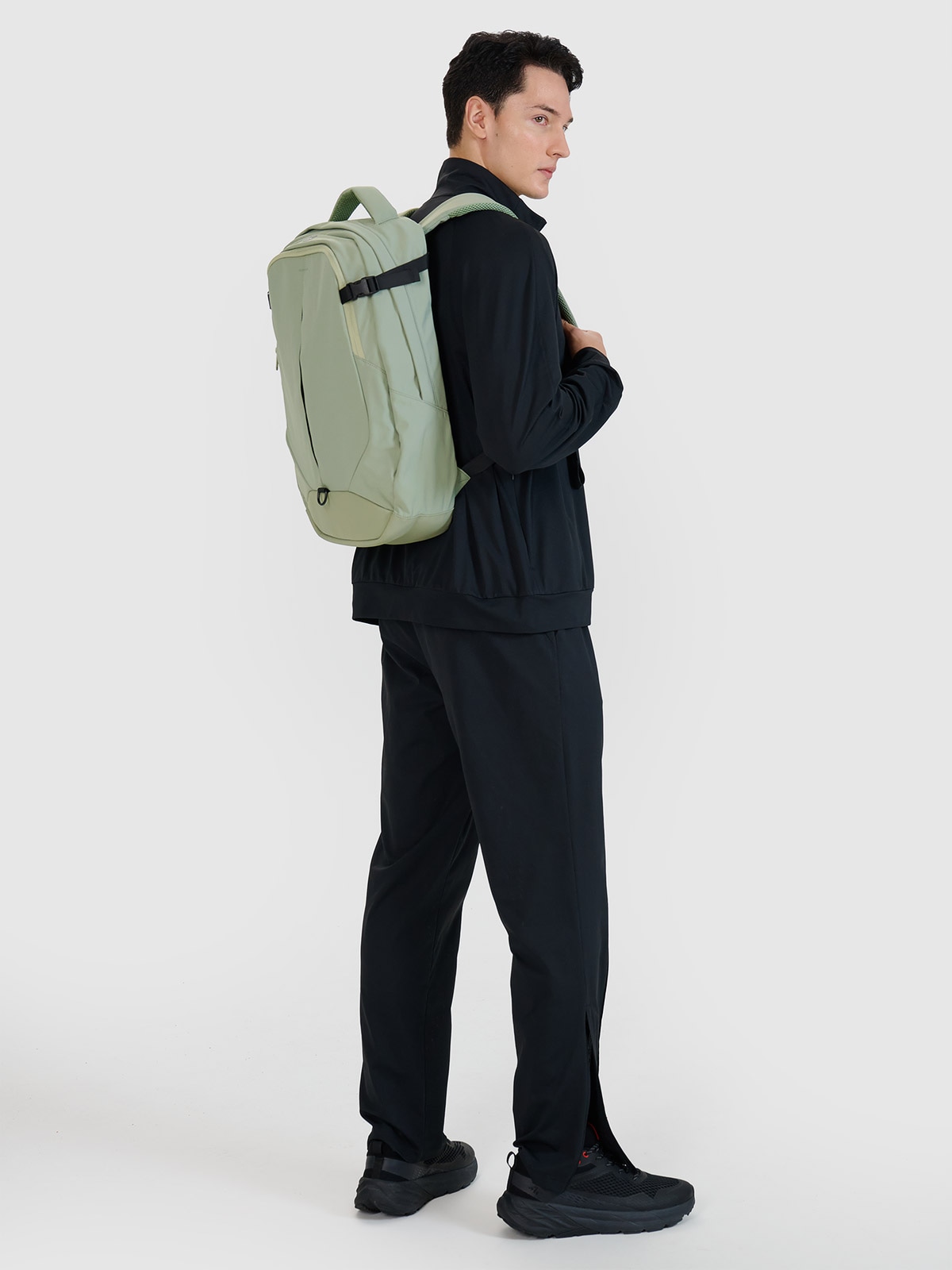 4F Plecak miejski (18 L) z kieszenią na laptop - oliwkowy/khaki Uniwersalny