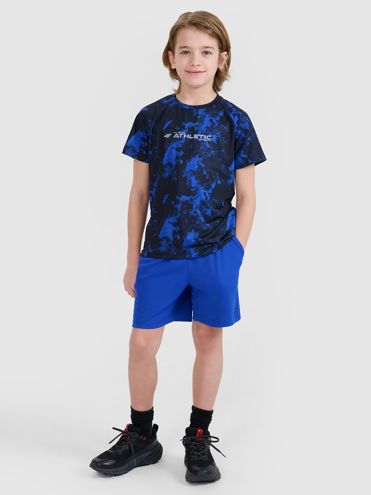 4F Spodenki sportowe szybkoschnące chłopięce - niebieskie 122/128 (6-8 lat)