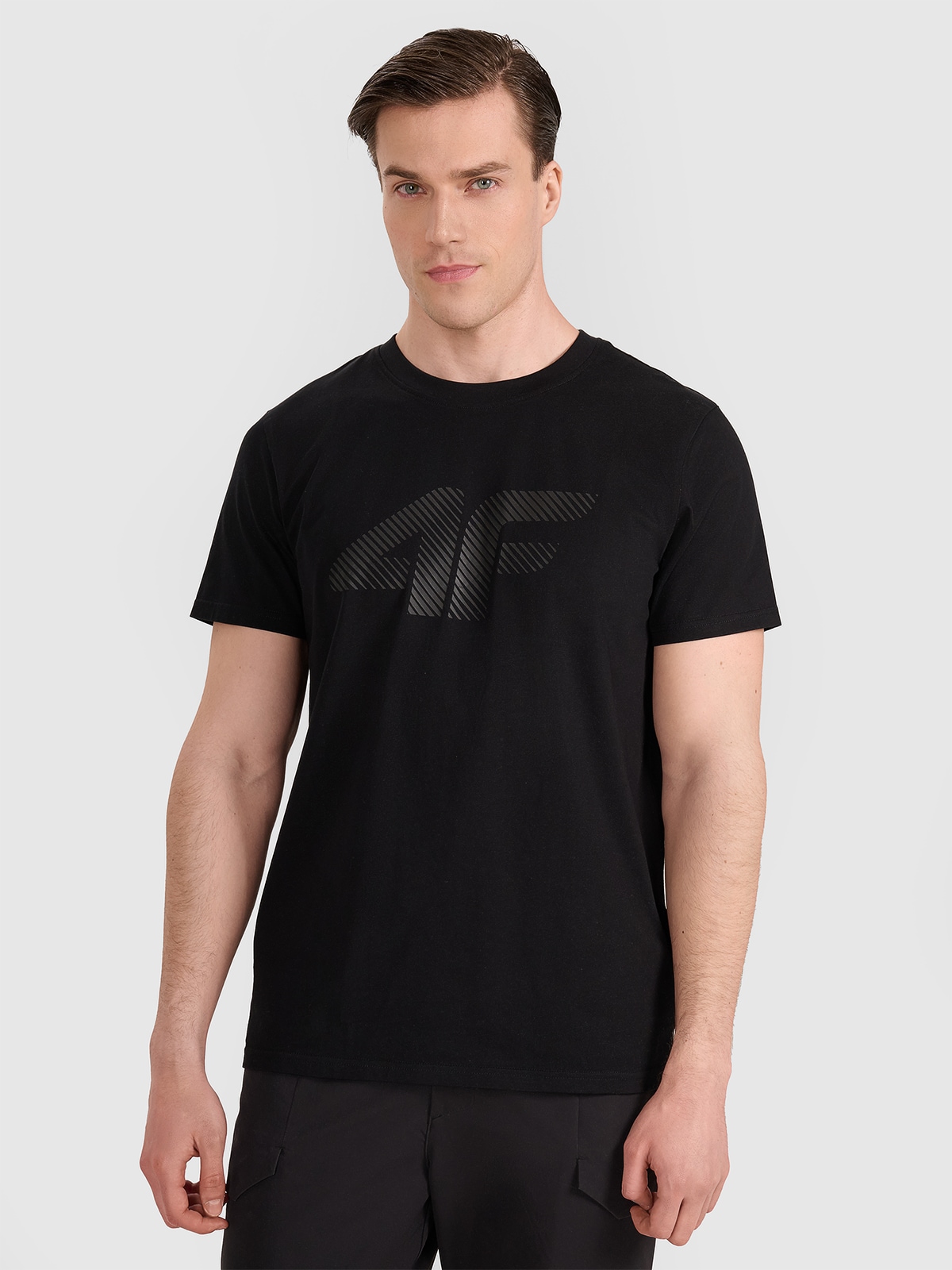 4F T-shirt regular z nadrukiem męski - czarny XXL