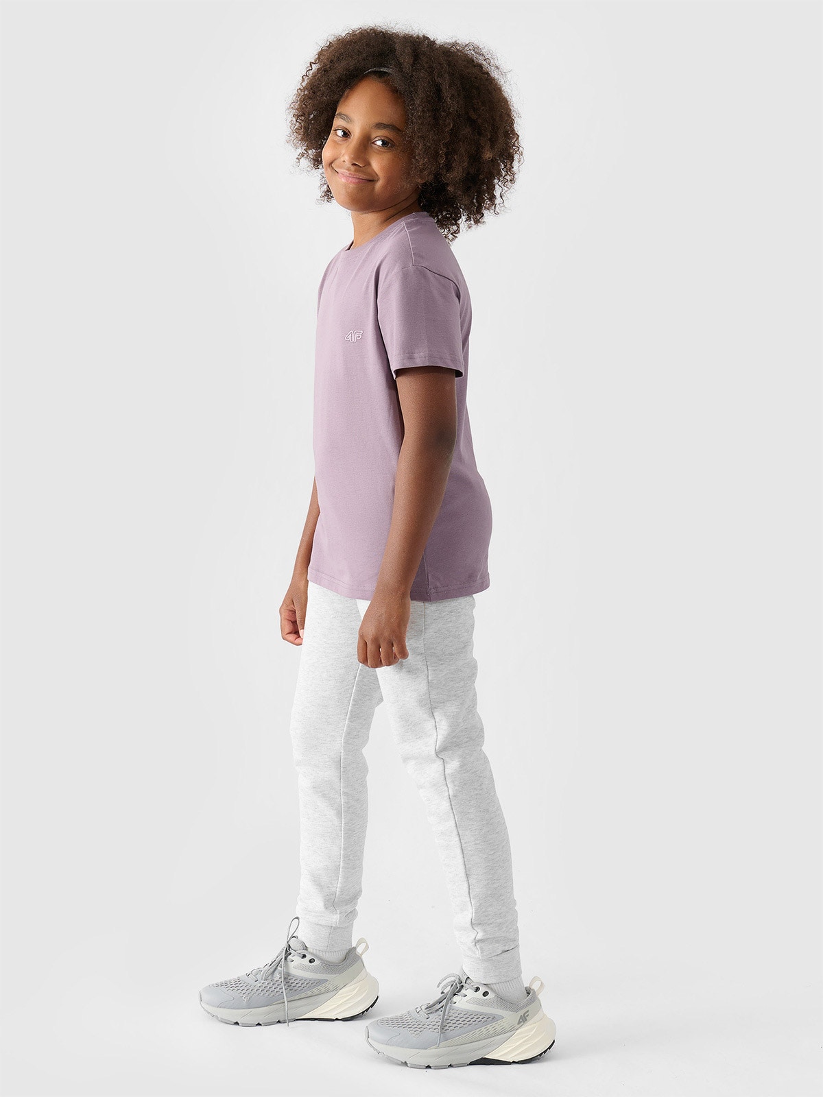 4F Spodnie dresowe joggery dziewczęce - szare 164 (13-14 lat)