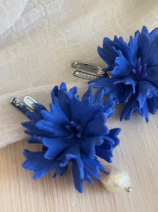 Kolczyki chabry ręcznie robione polimerowa glina