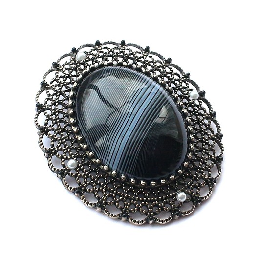 Ochronny amlulet Sardonyks broszko-wisior 2 w 1