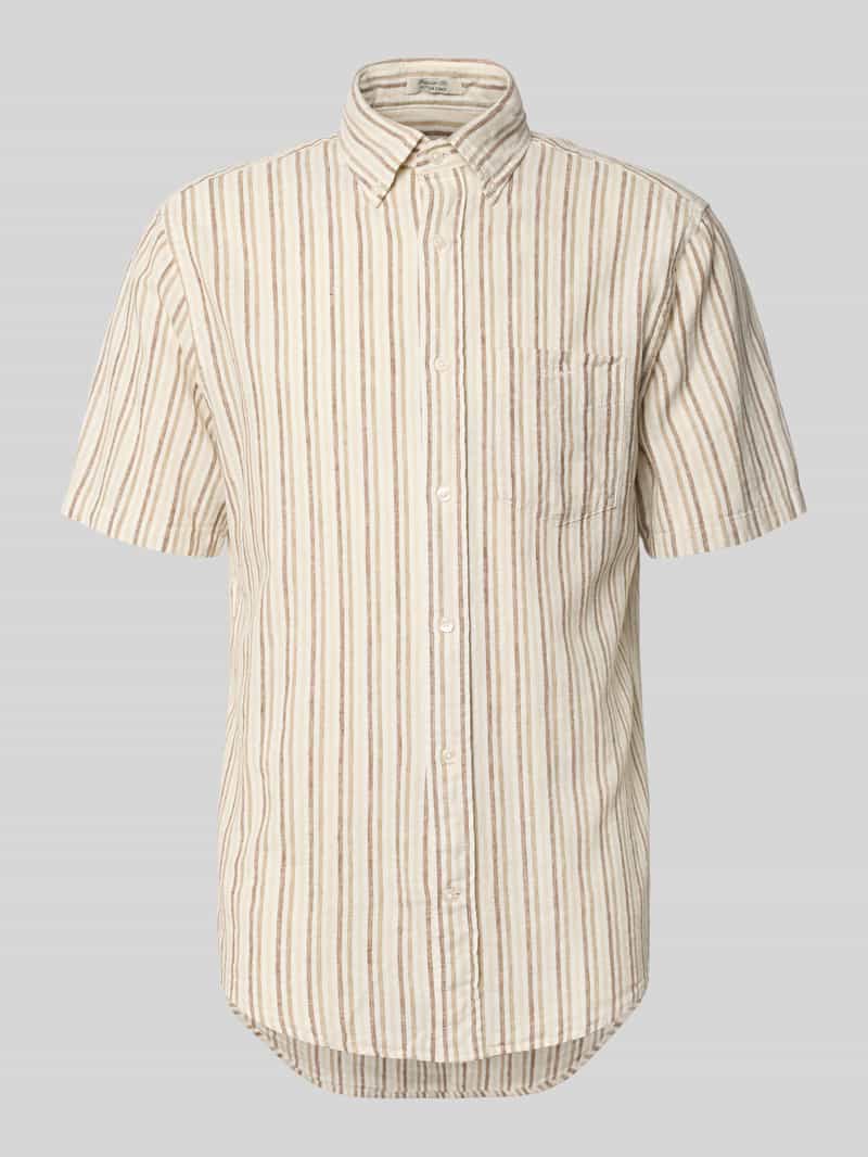 Koszula lniana o kroju slim fit z brustaszą