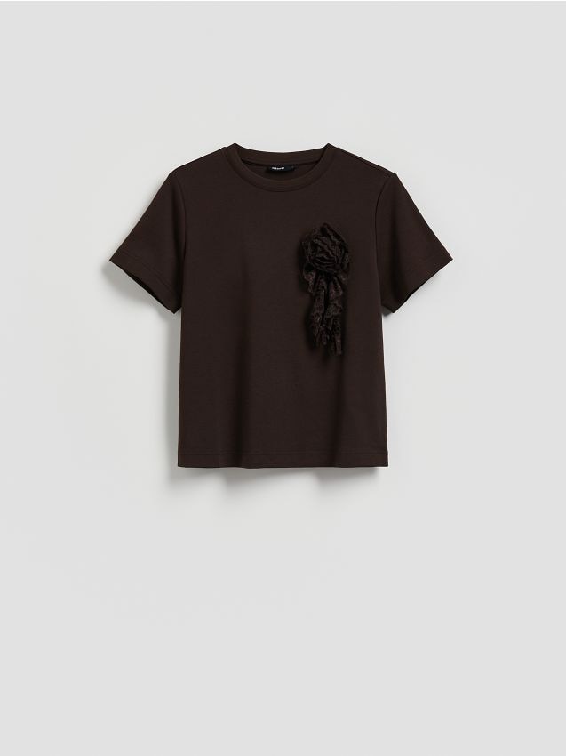 Reserved - T-shirt z kwiatową aplikacją - ciemnobrązowy