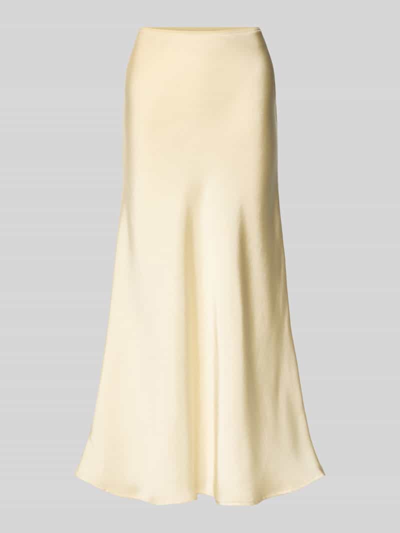 Długa spódnica z satyny model 'Vicky'