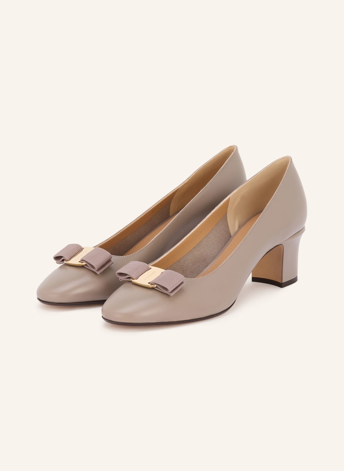 Ferragamo Czółenka Vara beige