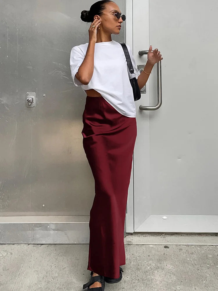 Satynowa długa spódnica - Bordowy S