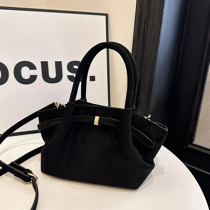 Mała zamszowa torebka - Czarny