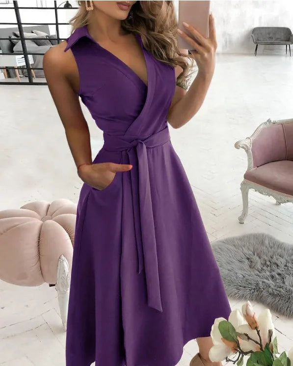 Elegancka sukienka midi bez rękawów - Fioletowy S