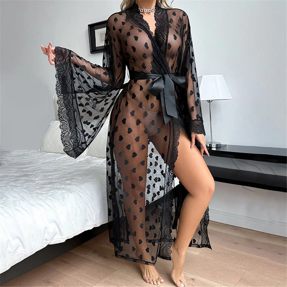 Długi prześwitujący szlafrok z koronką - Czarny S