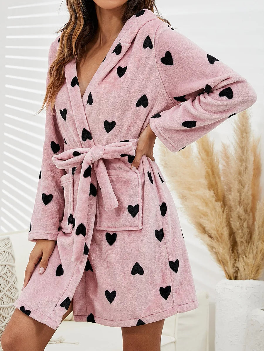Ciepły szlafrok z serduszkami - Różowy S