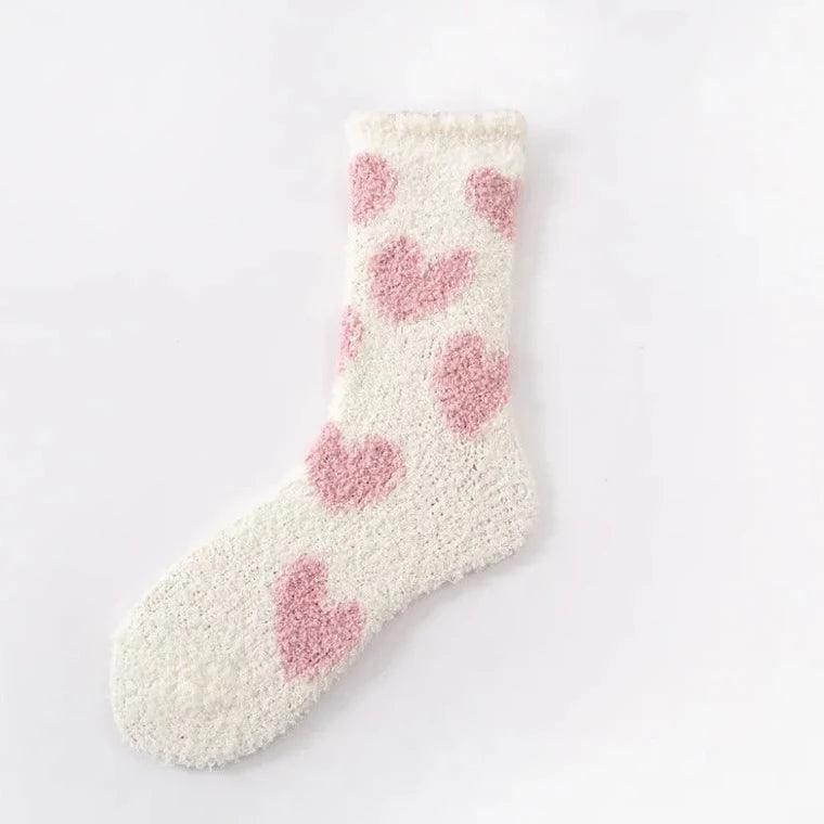 Pluszowe skarpetki w serca - Biały Uniwersalny