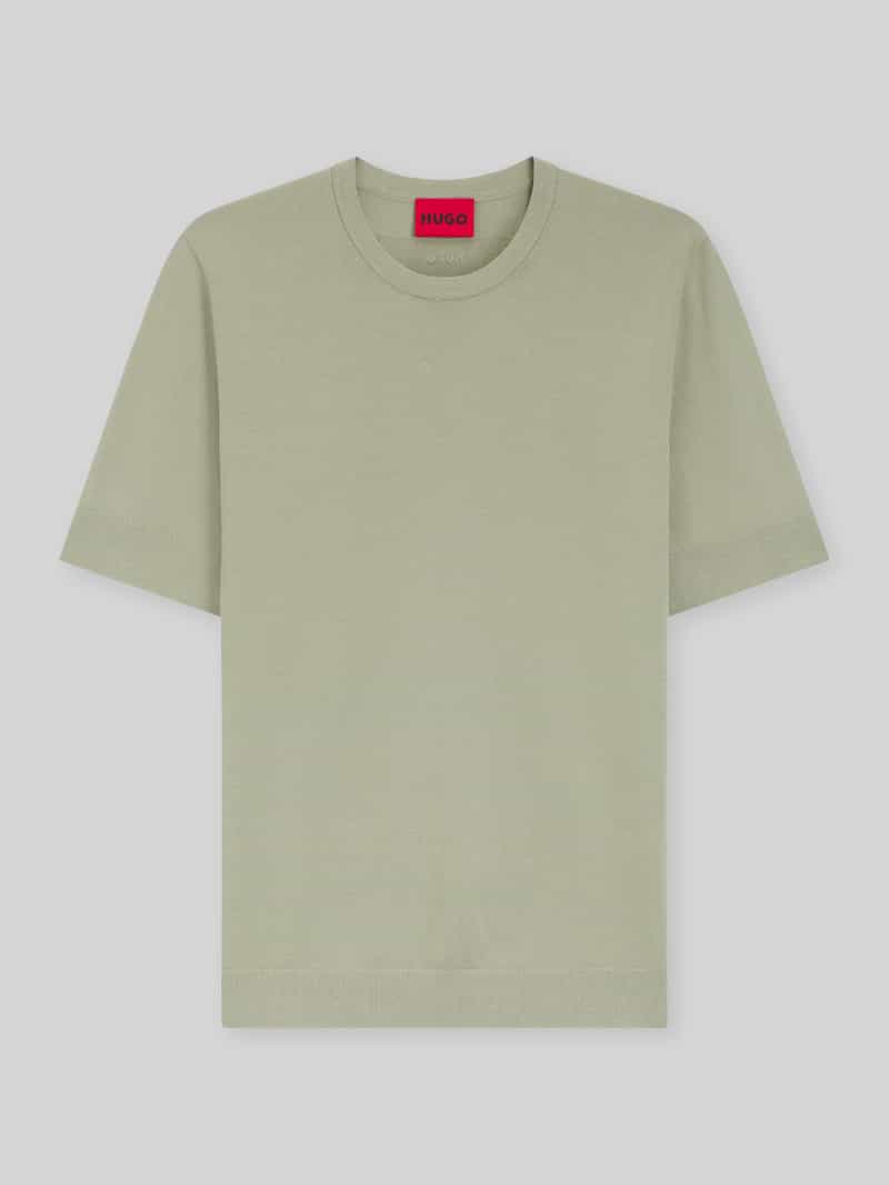 Sweter o kroju slim fit z drobnego splotu