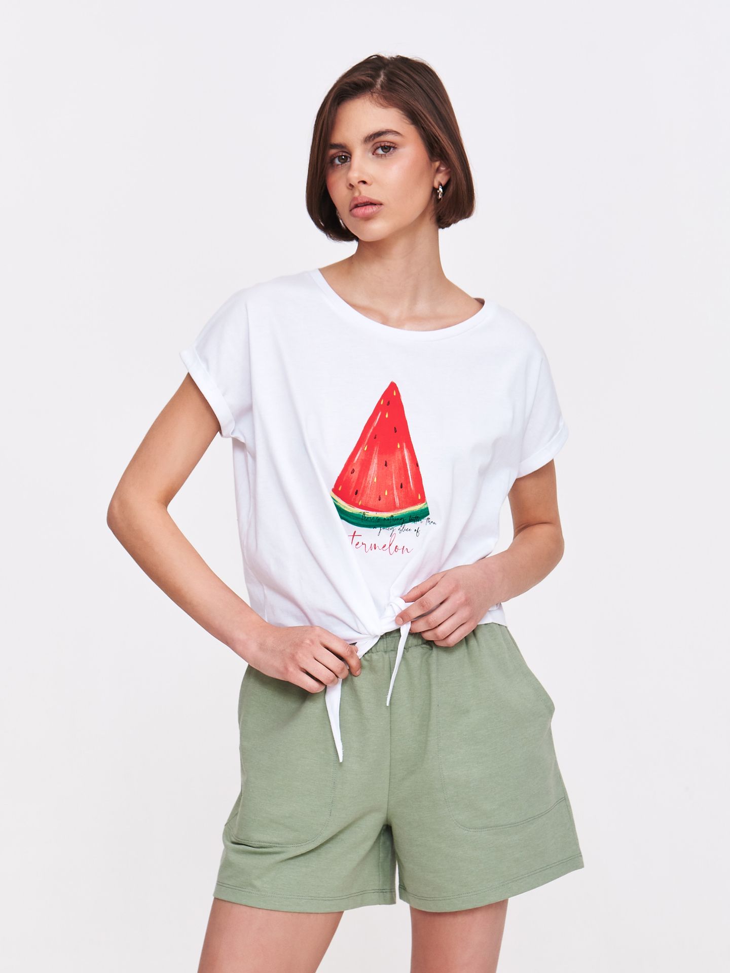 T-shirt z barwnym motywem