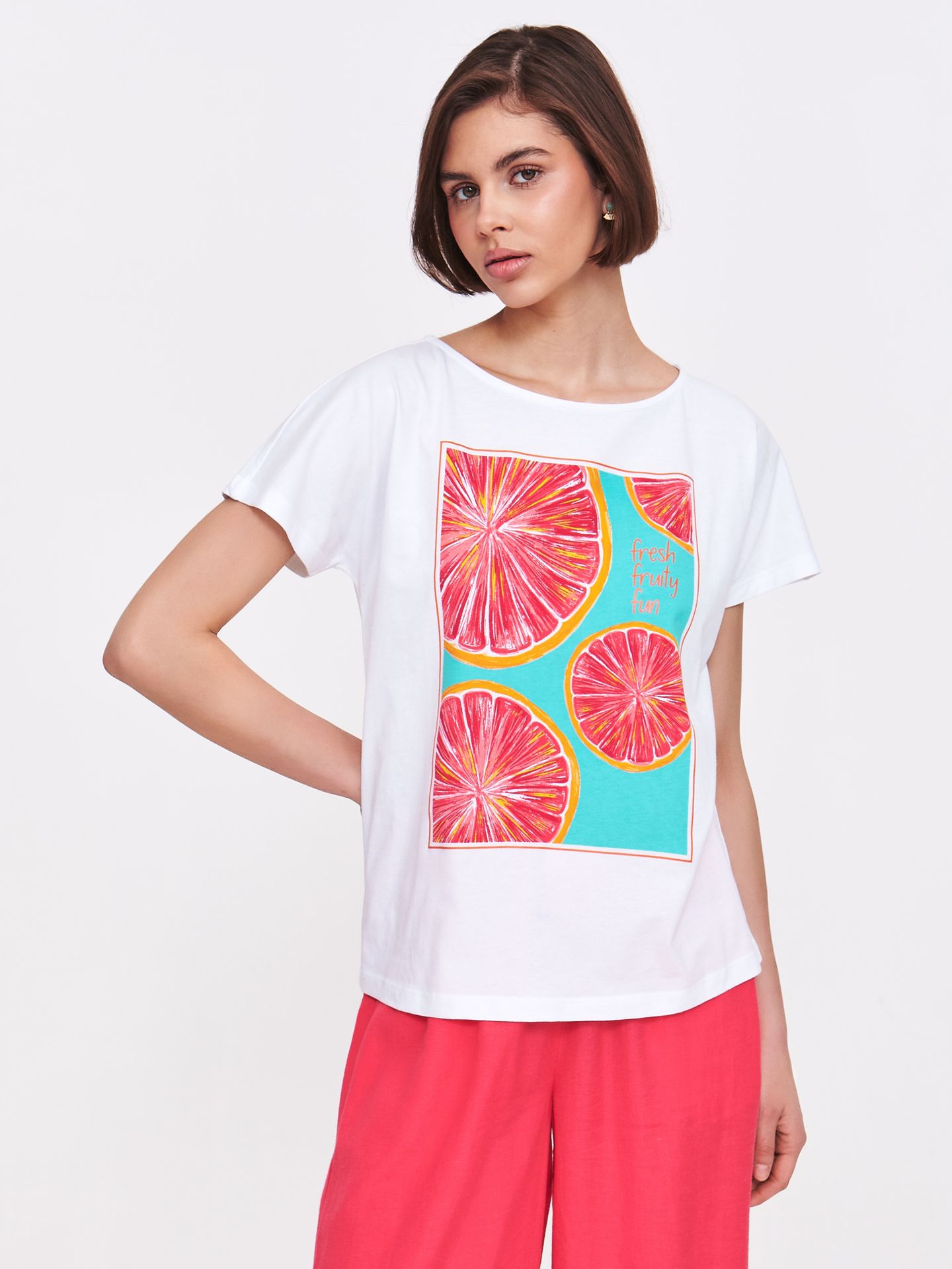 T-shirt z owocowym nadrukiem
