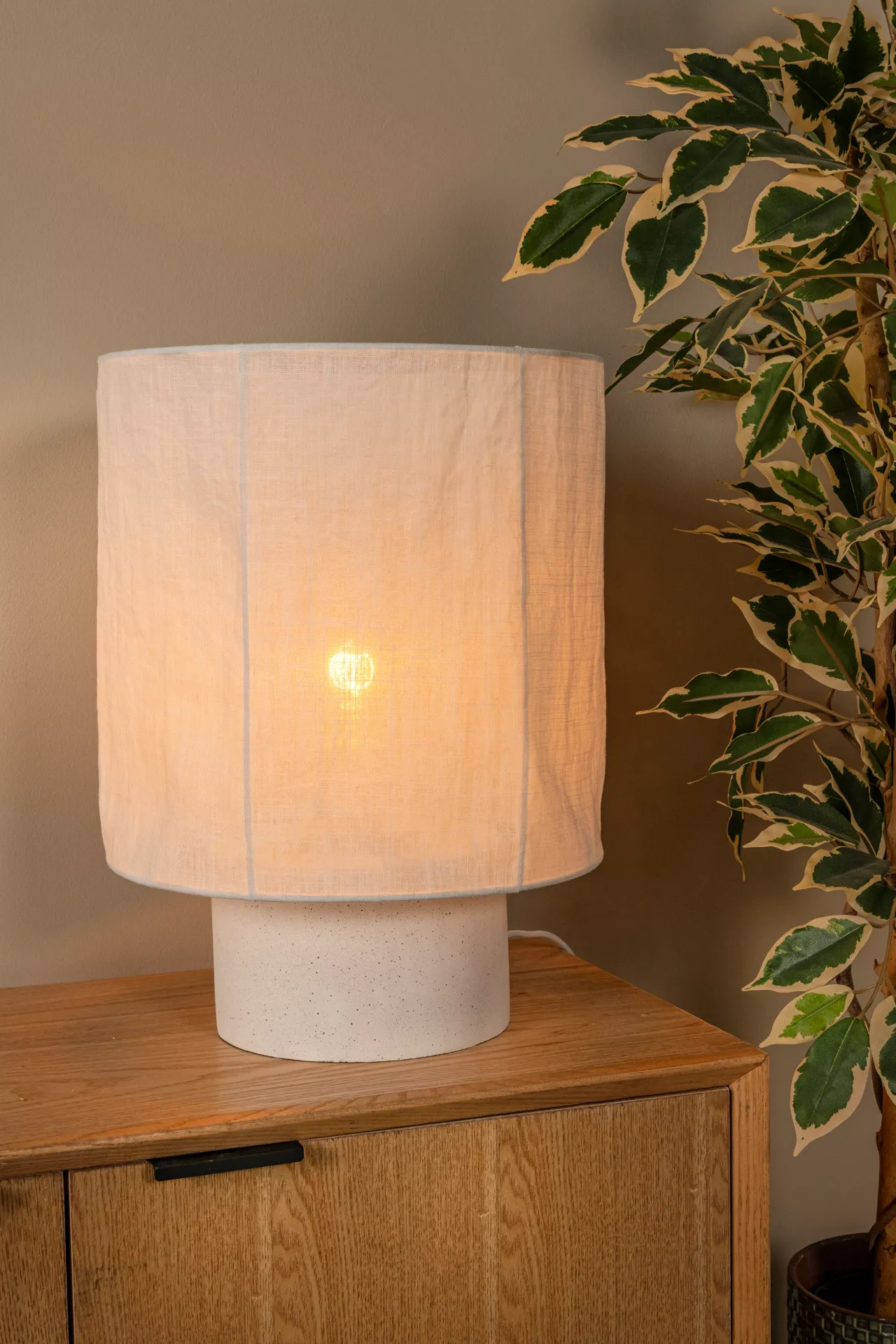 TISSAJA lampa stołowa biała abażur lniany 30cm 1xE27 LUCIDE 06528/41/31